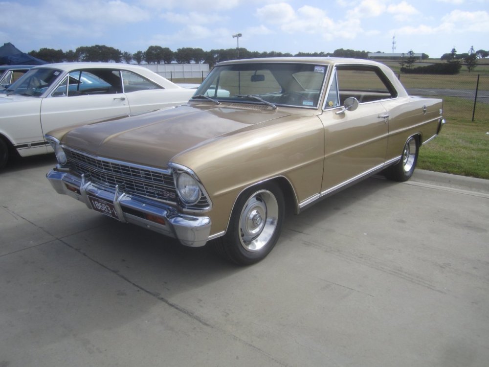 1967_Chevrolet_Nova_SS_Sports_Coupe_(8365125327).jpg