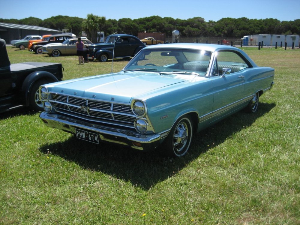 1967_Ford_Fairlane_500_Hardtop_390.jpg